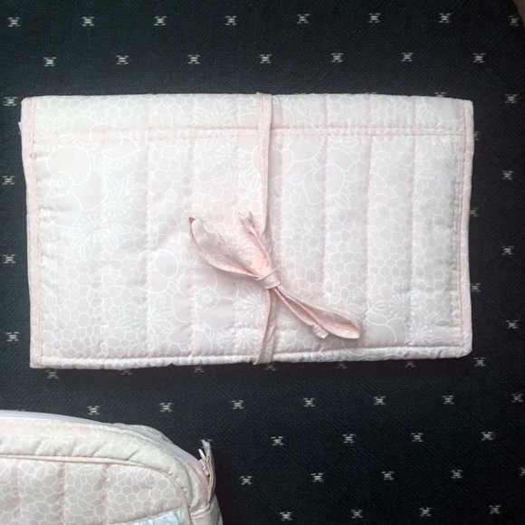 [Never used] 3-Piece Quilted Travel Organizer Set - Picture 8 of 10